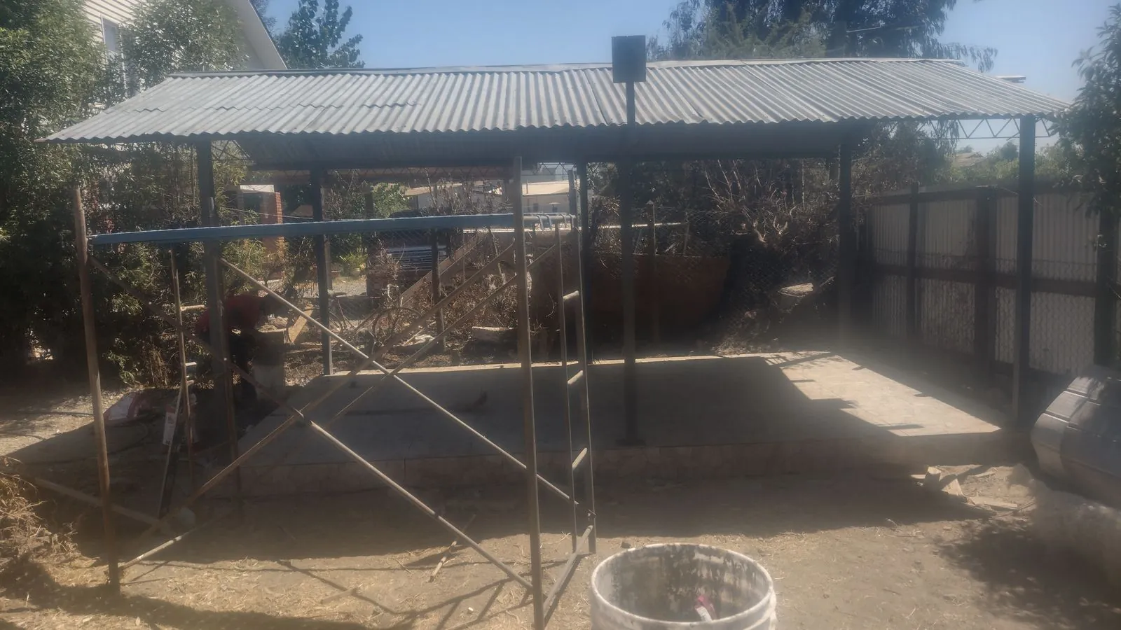 Restauración de quincho en Bollenar
